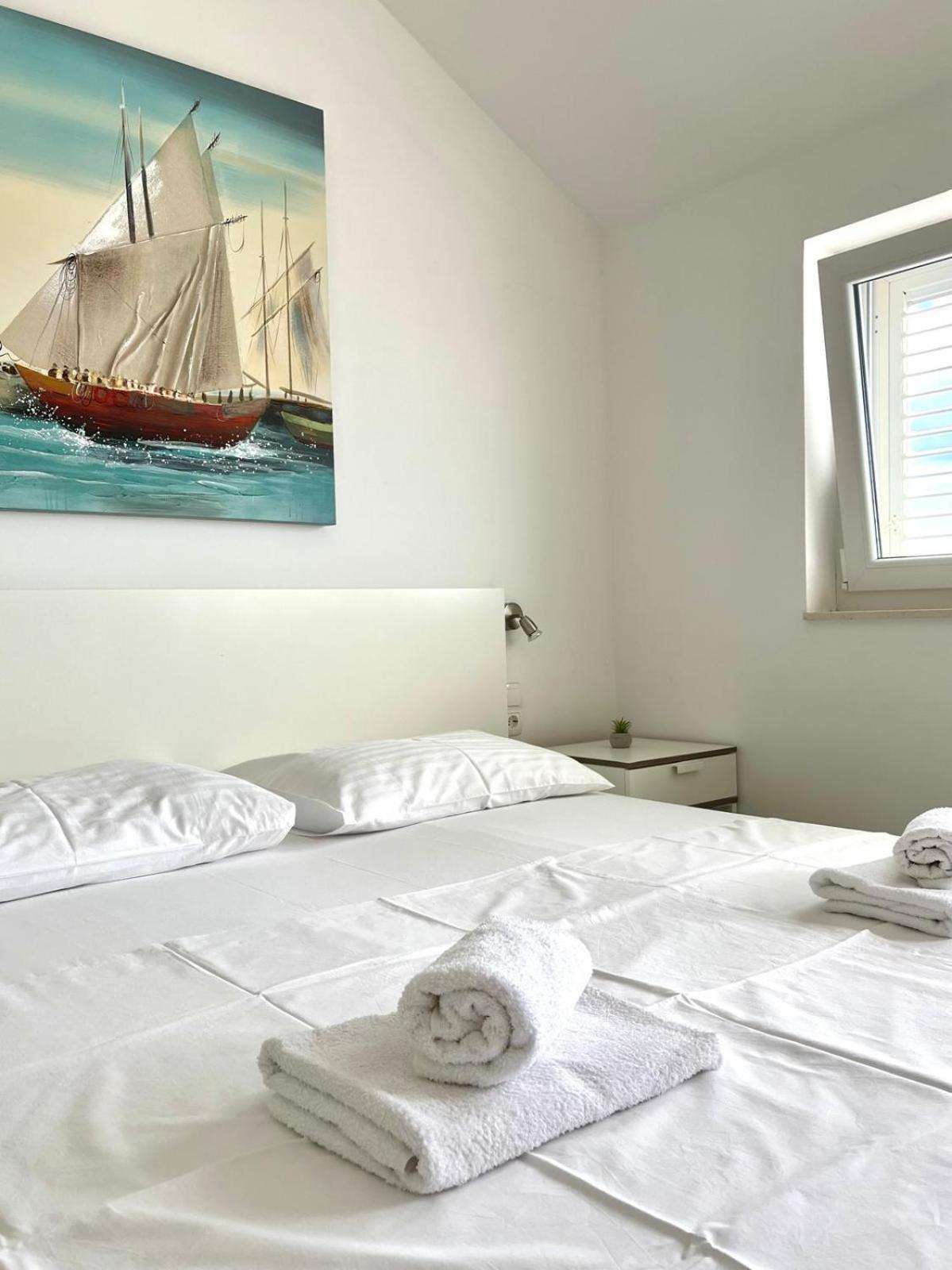 Apartments Zina Lokva Rogoznica Ngoại thất bức ảnh
